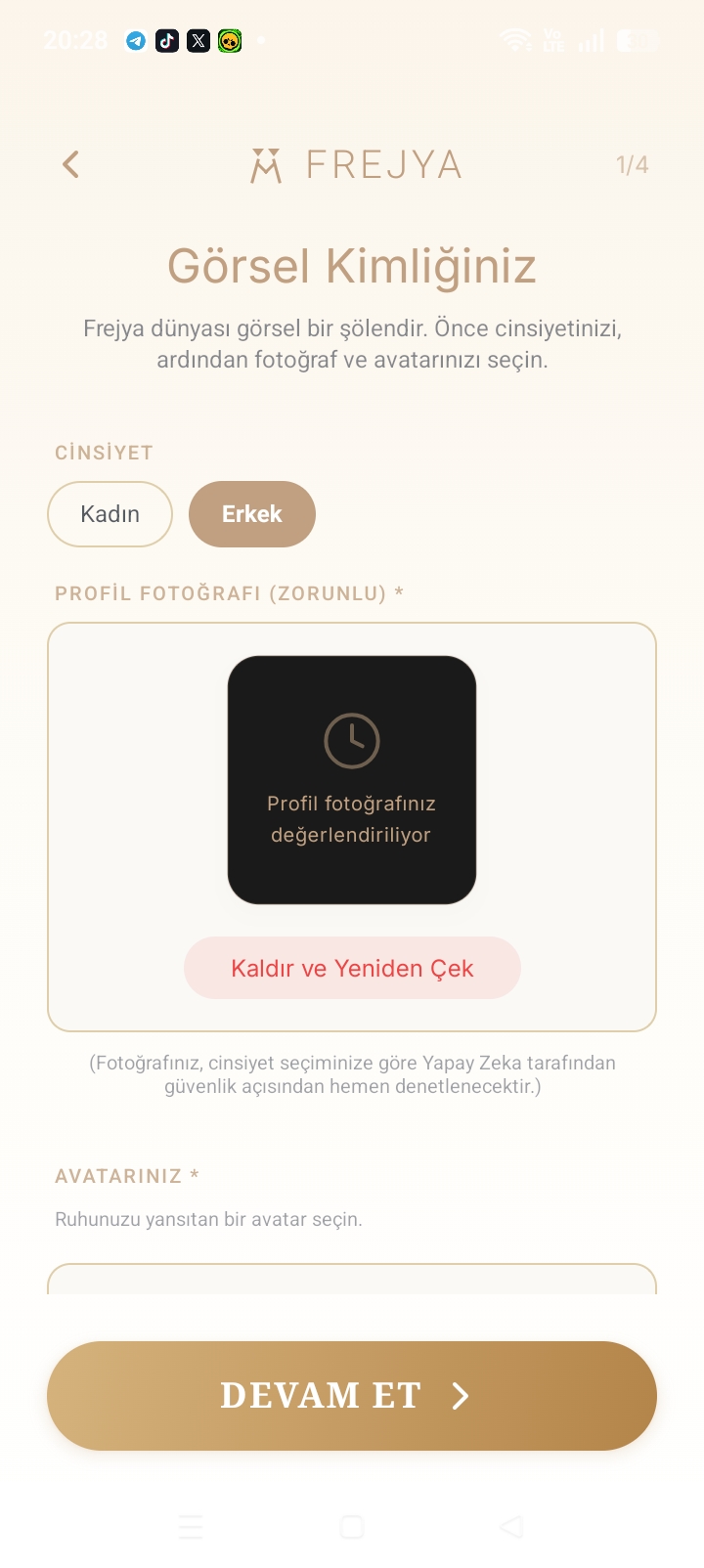 Kayıt adımı — Görsel Kimliğiniz: cinsiyet, profil fotoğrafı ve avatar